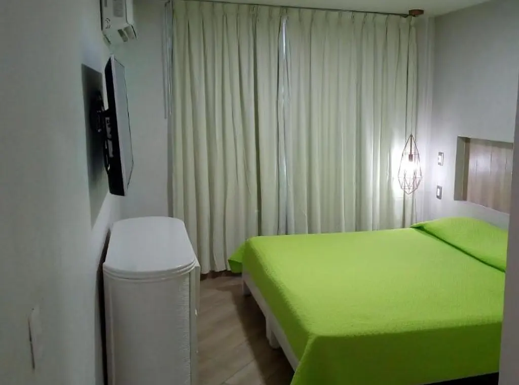 Master Suites Hospedaje Hotel Marina Puerto Dorado, Hotel en Manzanillo Colina