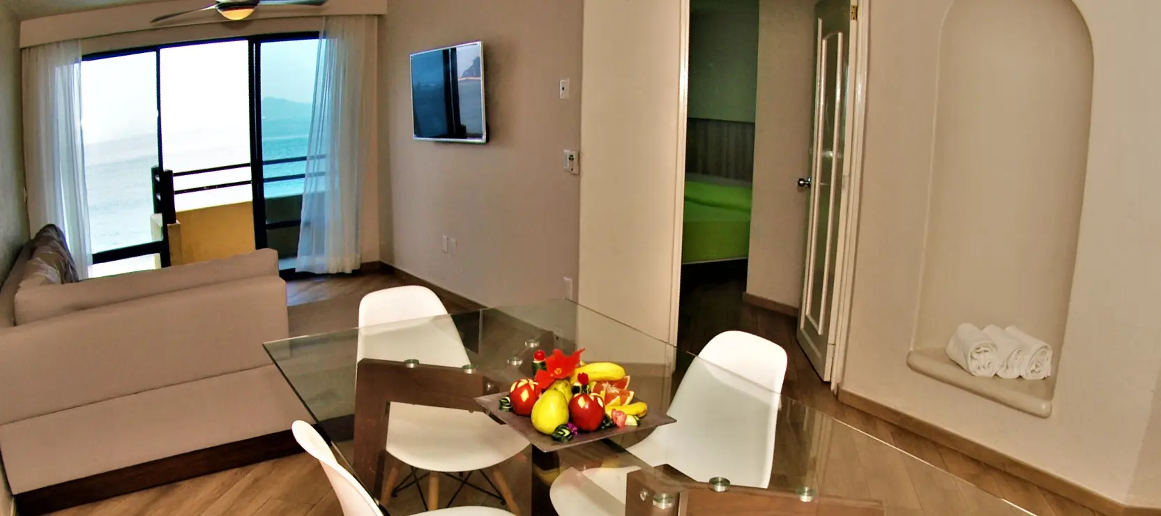 Hospedaje Hotel Marina Puerto Dorado, Hotel en Manzanillo Colima