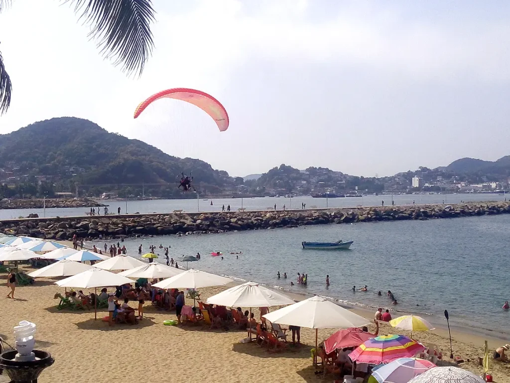 Playa Hotel Marina Puerto Dorado, Hotel en Manzanillo Colima