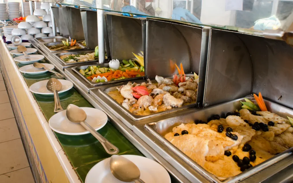Restaurante Hotel Marina Puerto Dorado, Hotel en Manzanillo Colima